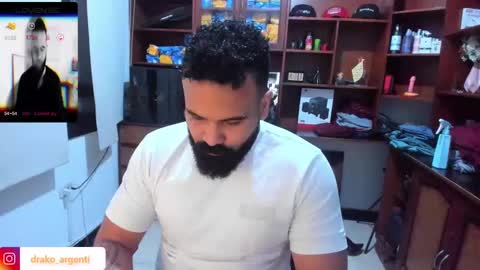 Snapshot of drako_argenti_ chatting on 4, 1, 2025 Drako online show from 4, 1, 2025
