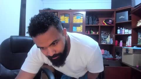 Snapshot of drako_argenti_ chatting on 4, 3, 2025 Drako online show from 4, 3, 2025