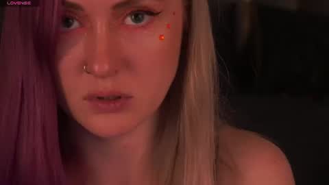 Lina online show from 5, 8, 2026