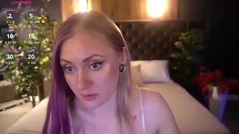 Lina online show from 8, 8, 2026