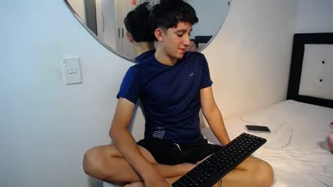 -- nicolle and jhon -- online show from 21, 11, 2025