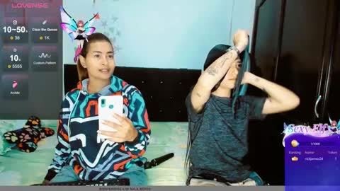 Snapshot of dream__girls69944 chatting on 4, 12, 2024 sharon online show from 4, 12, 2024