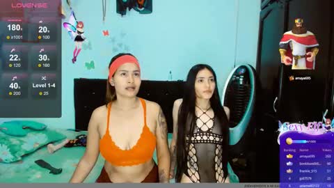 Snapshot of dream__girls69944 chatting on 31, 12, 2024 sharon online show from 31, 12, 2024