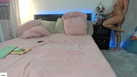 Snapshot of dream_sexy chatting on 19, 12, 2025 Mari online show from 19, 12, 2025