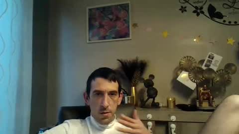 Snapshot of dreamguy38 chatting on 13, 1, 2025 dreamguy38 online show from 13, 1, 2025