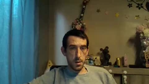 Snapshot of dreamguy38 chatting on 2, 11, 2025 dreamguy38 online show from 2, 11, 2025