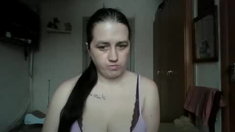 dreamiebelle online show from 18, 2, 2026