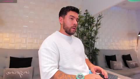 Snapshot of dreammr1 chatting on 7, 12, 2024 cris online show from 7, 12, 2024