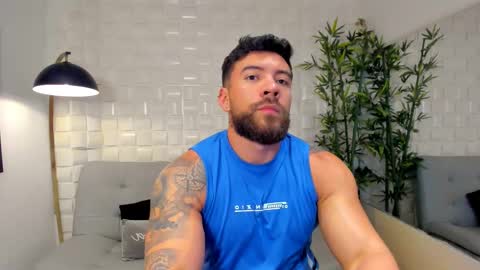 Snapshot of dreammr1 chatting on 13, 2, 2025 cris online show from 13, 2, 2025