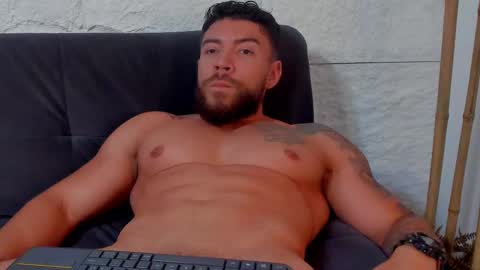 Snapshot of dreammr1 chatting on 5, 3, 2025 cris online show from 5, 3, 2025