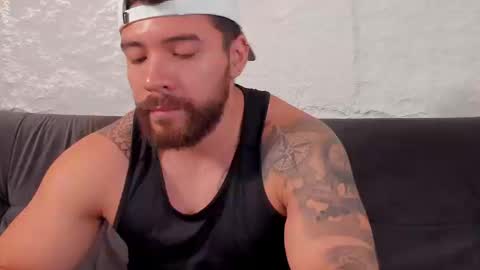 Snapshot of dreammr1 chatting on 19, 9, 2025 cris online show from 19, 9, 2025