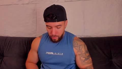 Snapshot of dreammr1 chatting on 13, 10, 2025 cris online show from 13, 10, 2025