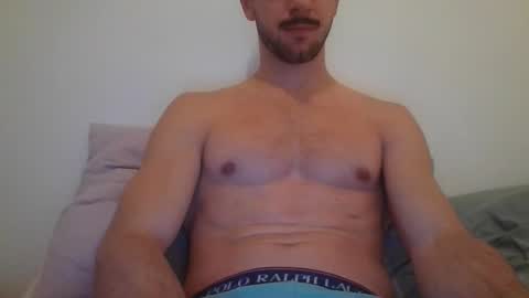 Snapshot of dreamstream1717 chatting on 26, 10, 2025 dreamstream1717 online show from 26, 10, 2025