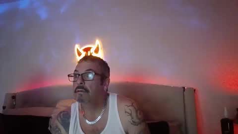 DreamyCouple01 online show from 29, 4, 2026