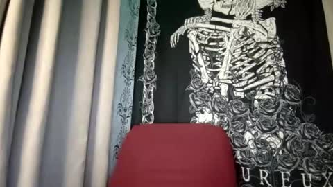 dreamycreamyst online show from 20, 2, 2025