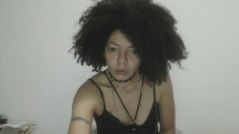 DreamyLatina online show from 7, 3, 2026