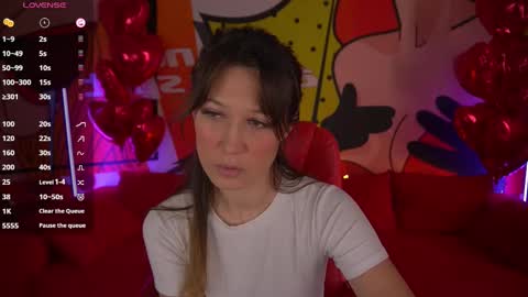 Lina online show from 18, 2, 2025