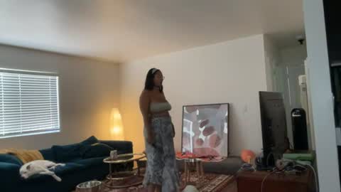 RIRI OR DREAMY online show from 28, 7, 2026