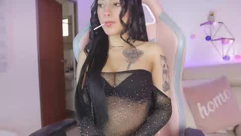 Snapshot of driana_hoffman chatting on 7, 11, 2025 DRIANA online show from 7, 11, 2025