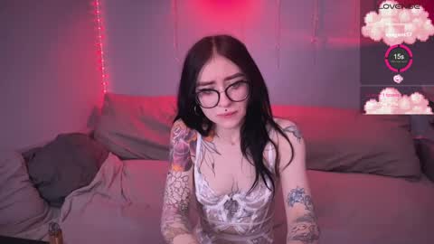 Tara  Sonny online show from 9, 2, 2025