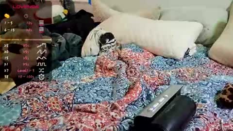 Snapshot of drippiehippie420 chatting on 14, 7, 2026 drippiehippie420 online show from 14, 7, 2026