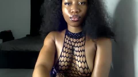 Snapshot of dripping_lunaa chatting on 12, 1, 2026 luna online show from 12, 1, 2026