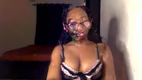 Snapshot of dripping_lunaa chatting on 3, 3, 2026 luna online show from 3, 3, 2026