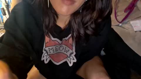 drippinglilygagwell online show from 12, 11, 2025