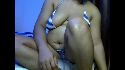 Snapshot of drippingnwet chatting on 3, 4, 2026 drippingnwet online show from 3, 4, 2026