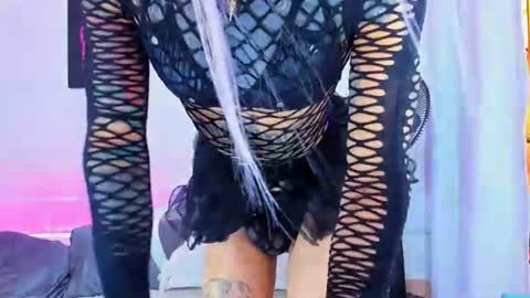 drippyorlove online show from 10, 7, 2026