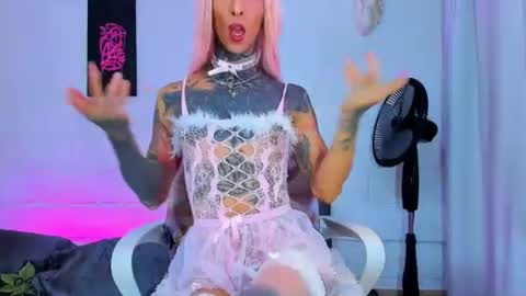 drippyorlove online show from 12, 7, 2026