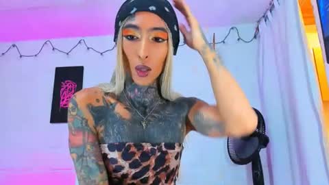 drippyorlove online show from 27, 7, 2026