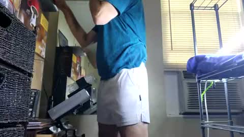 Hello Hope you enjoy what you see. I love attention in dirty talk and tips thickcock  edging precum dirtyTalk C2C online show from 17, 6, 2026