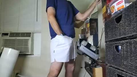 Hello Hope you enjoy what you see. I love attention in dirty talk and tips thickcock  edging precum dirtyTalk C2C online show from 28, 6, 2026