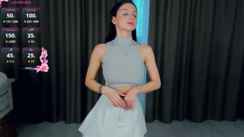 Snapshot of drusillaopula chatting on 4, 2, 2026 Emma online show from 4, 2, 2026