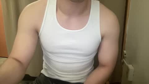 Snapshot of drveucrzy chatting on 12, 3, 2026 driveucrzy online show from 12, 3, 2026