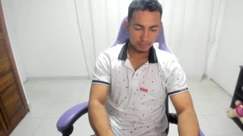 Snapshot of duilber chatting on 24, 10, 2025 Duilber online show from 24, 10, 2025