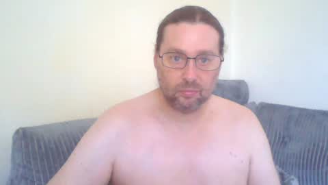 chris online show from 25, 5, 2026