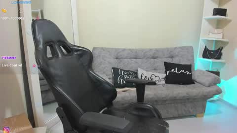 Snapshot of dulce_alice_ chatting on 14, 5, 2026 ALICE online show from 14, 5, 2026