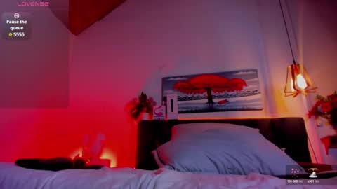 DULCE online show from 10, 2, 2025