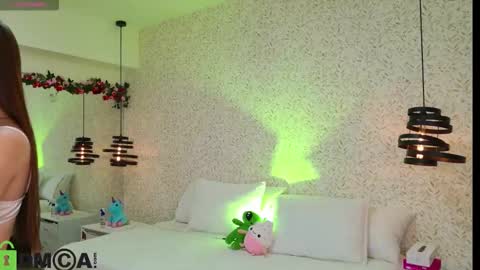 Snapshot of dulce_isabel_ chatting on 18, 3, 2026 dulce_isabel_ online show from 18, 3, 2026