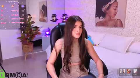 dulce_isabel_ online show from 20, 7, 2026