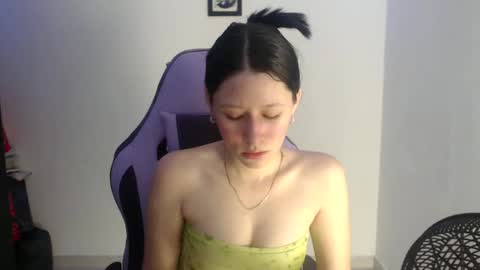 Snapshot of dulce_mauren chatting on 29, 9, 2025 dulce_mauren online show from 29, 9, 2025