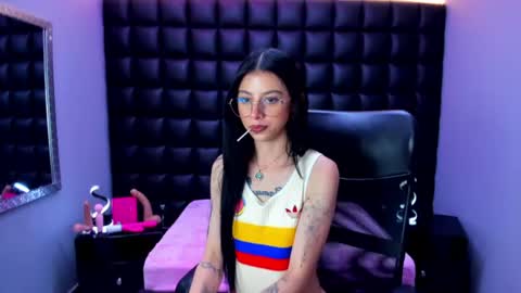 Snapshot of dulce_miiaa chatting on 3, 7, 2026 dulce_miiaa online show from 3, 7, 2026