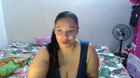 Snapshot of dulce_mmaria chatting on 12, 2, 2025 dulce online show from 12, 2, 2025