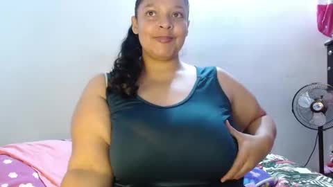 Snapshot of dulce_mmaria chatting on 12, 2, 2025 dulce online show from 12, 2, 2025