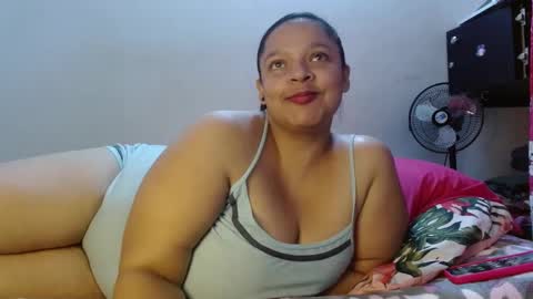 Snapshot of dulce_mmaria chatting on 23, 2, 2025 dulce online show from 23, 2, 2025