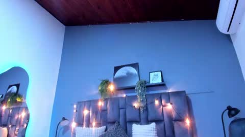 DULCE AURORA online show from 29, 7, 2026