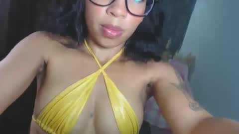 dulcetaylorss online show from 27, 2, 2025