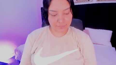 Snapshot of dullce77 chatting on 6, 8, 2026 Dulce online show from 6, 8, 2026